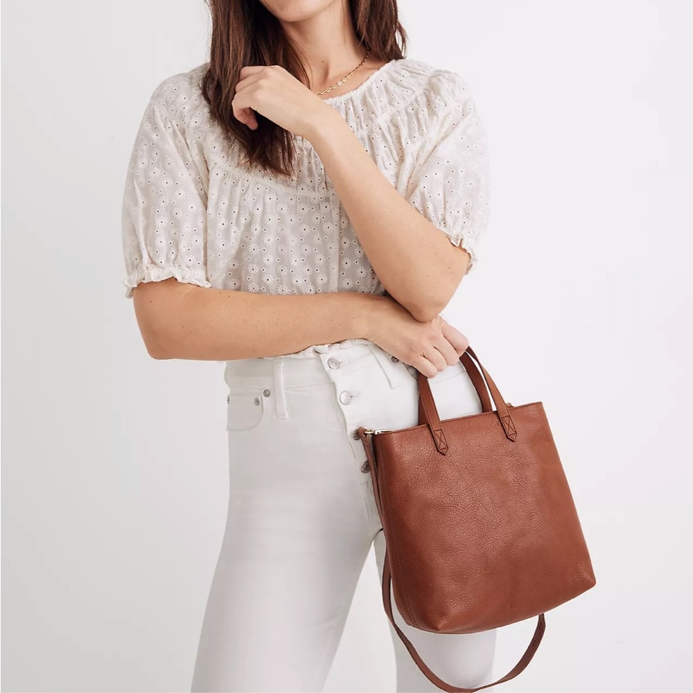 The Zip-Top Transport Small Crossbody ❗️MISSING CROSSBODY STRAP ❗️ - Picture 1 of 8